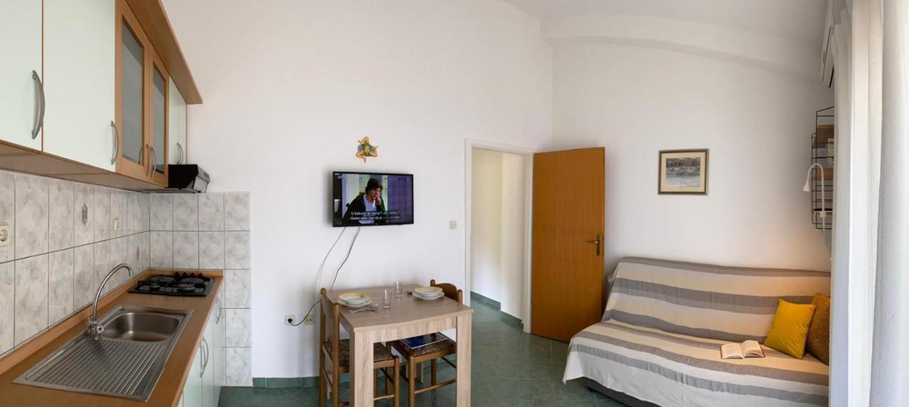 Komiža The Ana Apartments מראה חיצוני תמונה